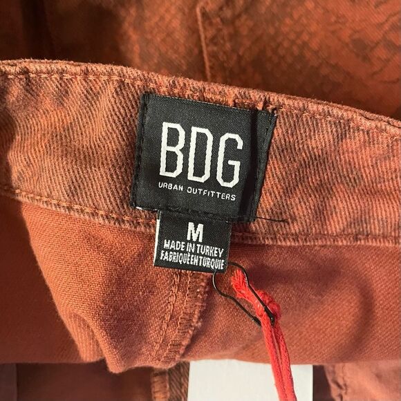 BDG NWT Rust Snake Print Denim Mini Skirt Size M - Picture 4 of 12